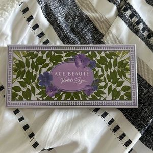 Ace beaute violet sage palette